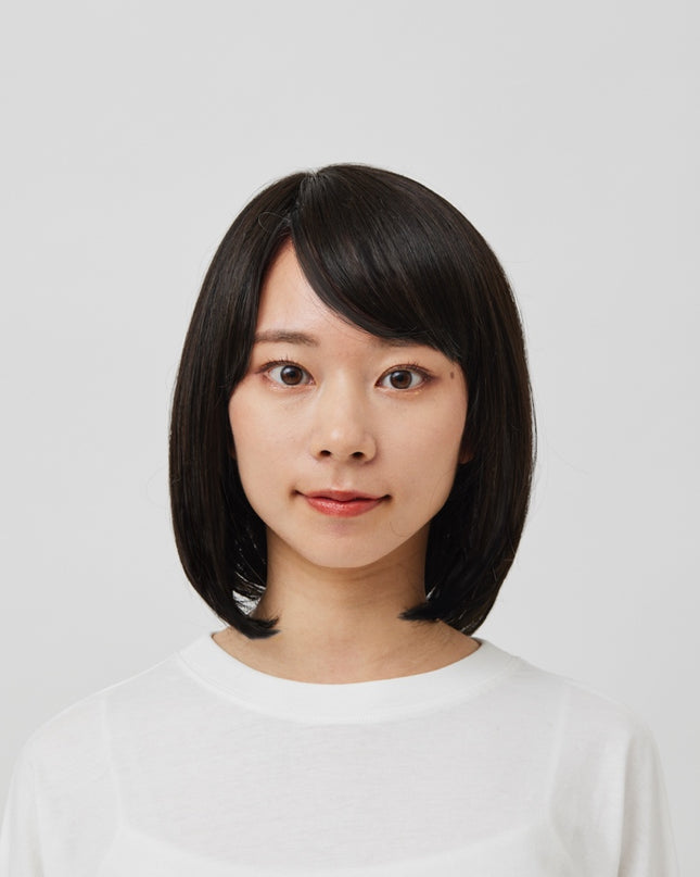 ボブ　毛先ワンカールストレート　ブラック